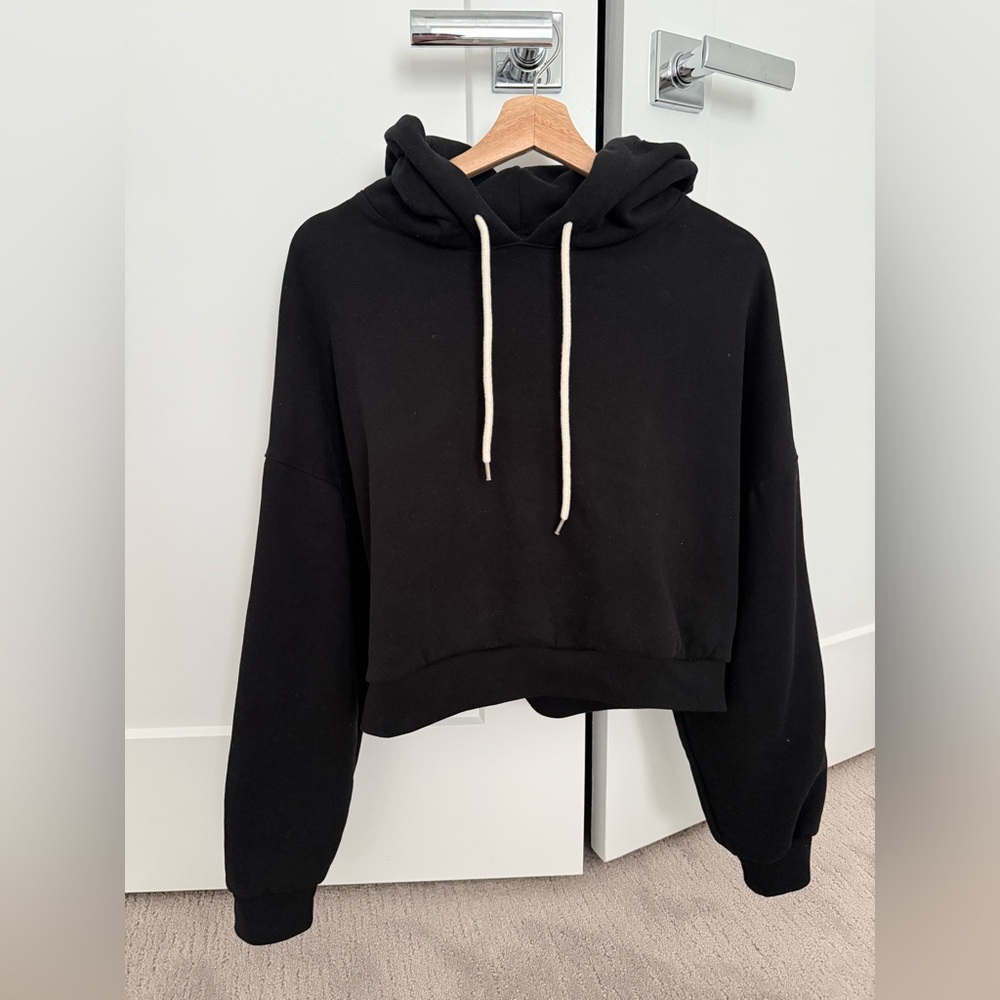 GAP Black Cropped Hoodie